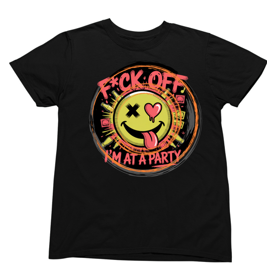 IM AT A PARTY | Unisex Shirt