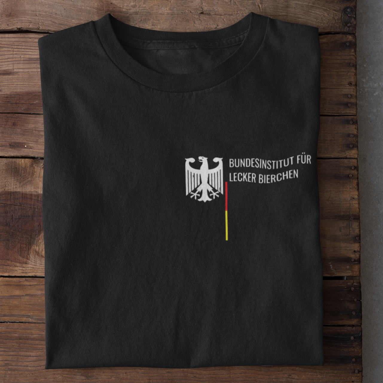 Bundesinstitut lecker Bierchen  Brustprint |  Unisex Shirt